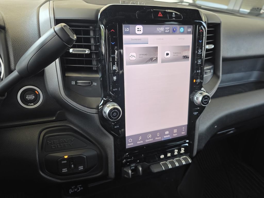 New 2026 RAM 3500 Tradesman AWD/4WD image 17