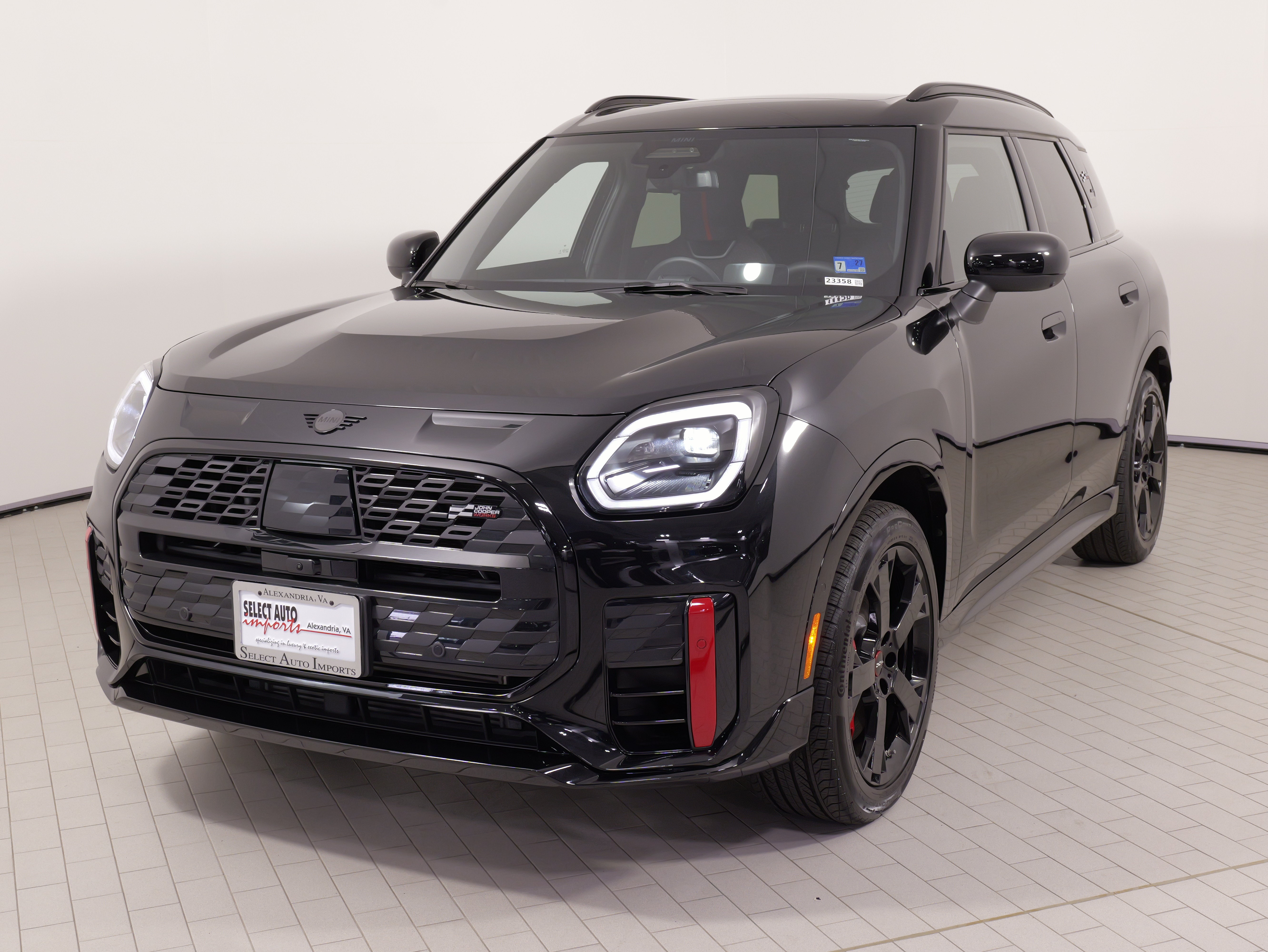 Used 2025 MINI Cooper Countryman John Cooper Works w/ Comfort Package Max AWD/4WD image 4