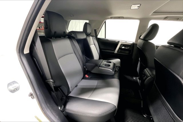 Used 2019 Toyota 4Runner SR5 Premium AWD/4WD image 27