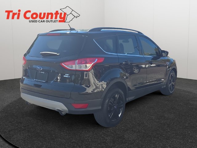Used 2016 Ford Escape SE w/ SE Leather Comfort Package AWD/4WD image 8