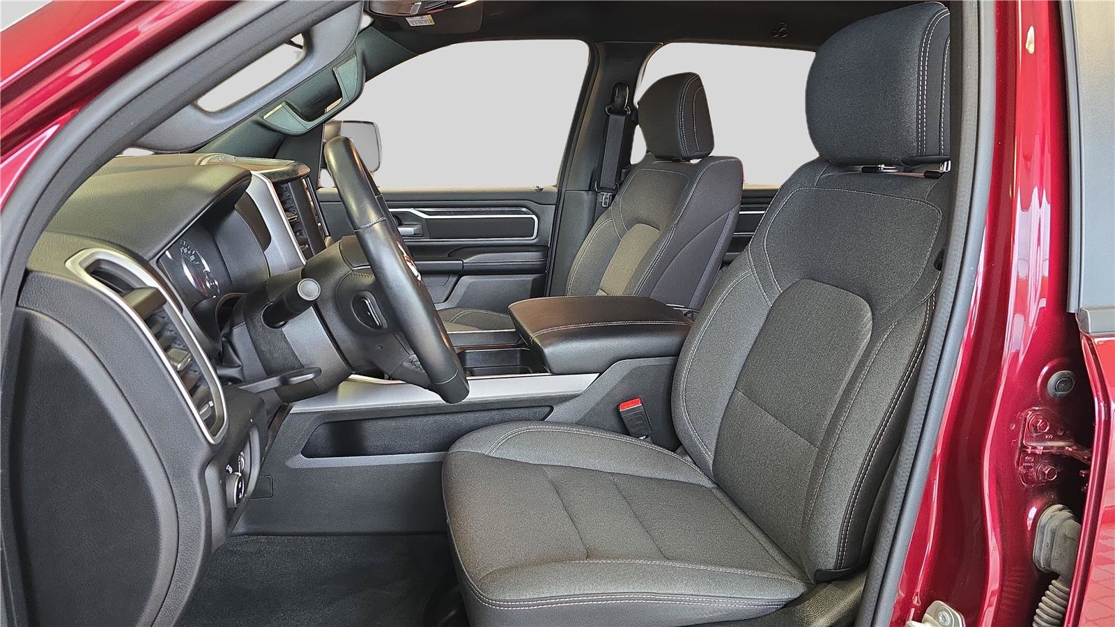 Used 2023 RAM 1500 Big Horn AWD/4WD image 12