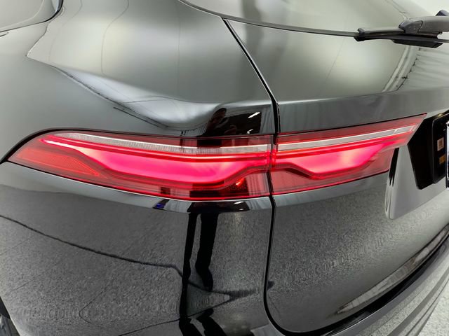 New 2026 Jaguar F-PACE R-Dynamic S image 19