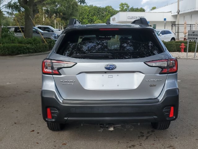 Used 2021 Subaru Outback Premium AWD/4WD image 4