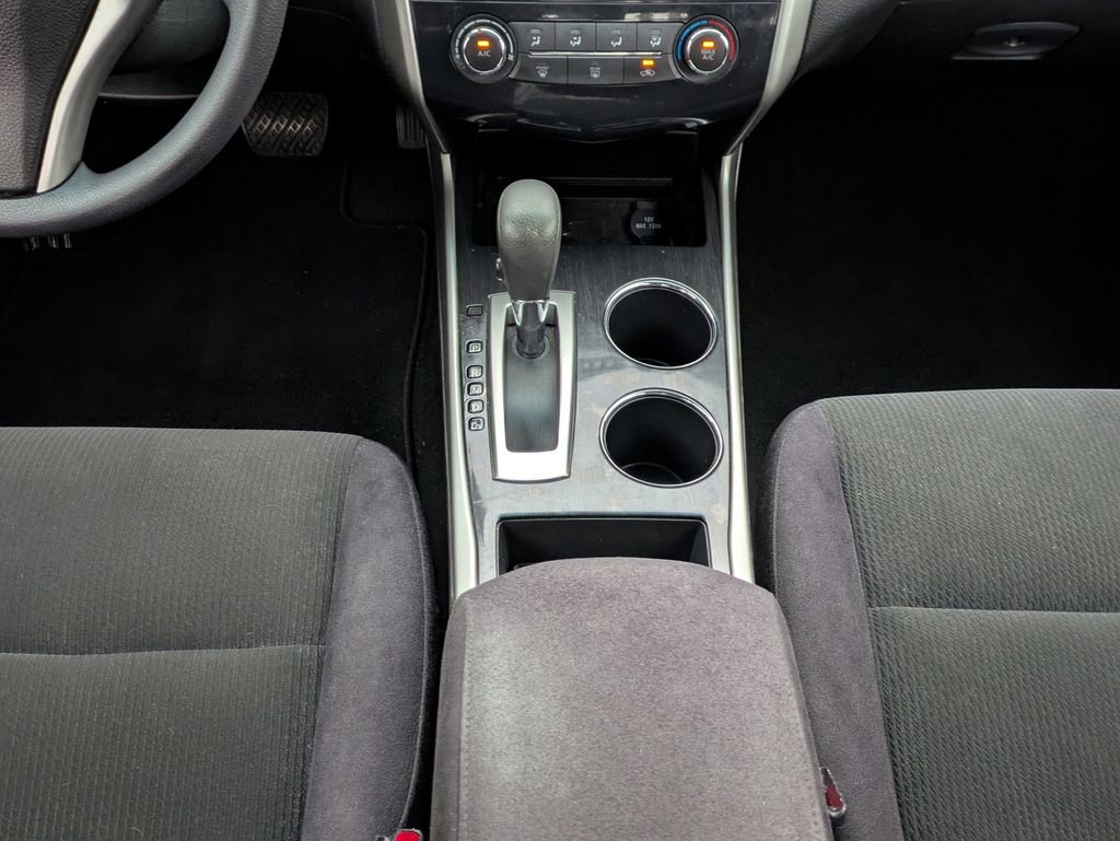 Used 2013 Nissan Altima 2.5 S image 18