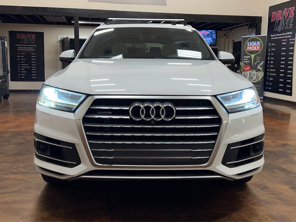 Used 2018 Audi Q7 3.0T Prestige AWD/4WD image 4
