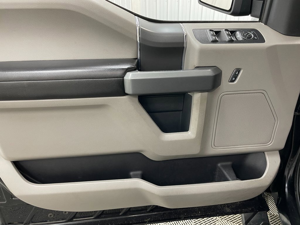 Used 2018 Ford F150 XLT w/ Equipment Group 302A Luxury image 24
