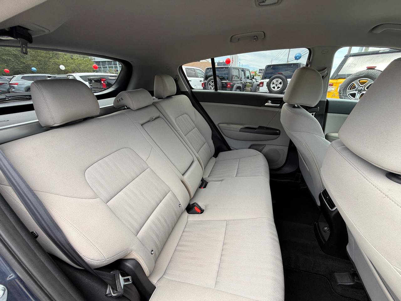 Used 2020 Kia Sportage LX FWD image 34