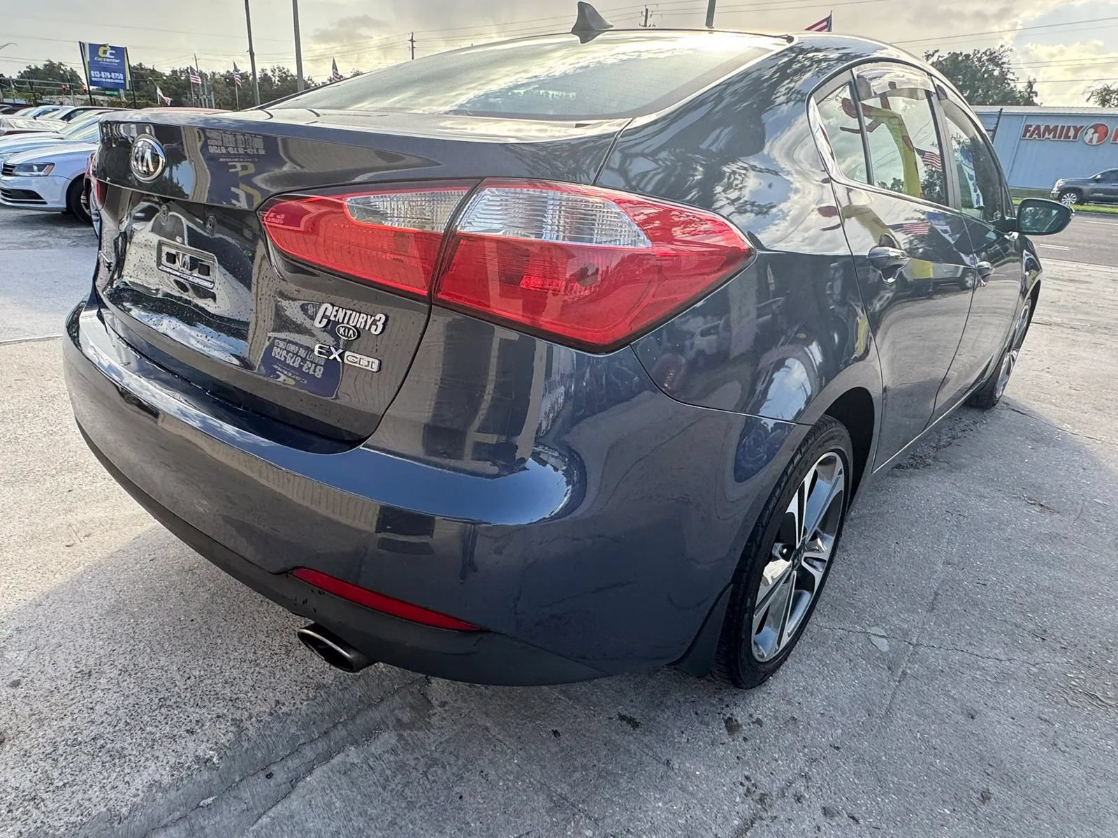 Used 2014 Kia Forte EX w/ Premium Package FWD image 6