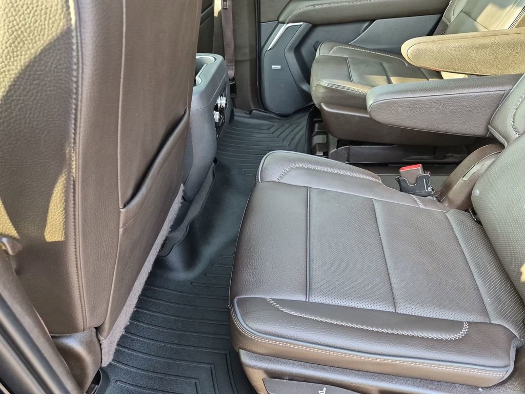 Used 2022 GMC Yukon Denali AWD/4WD image 34