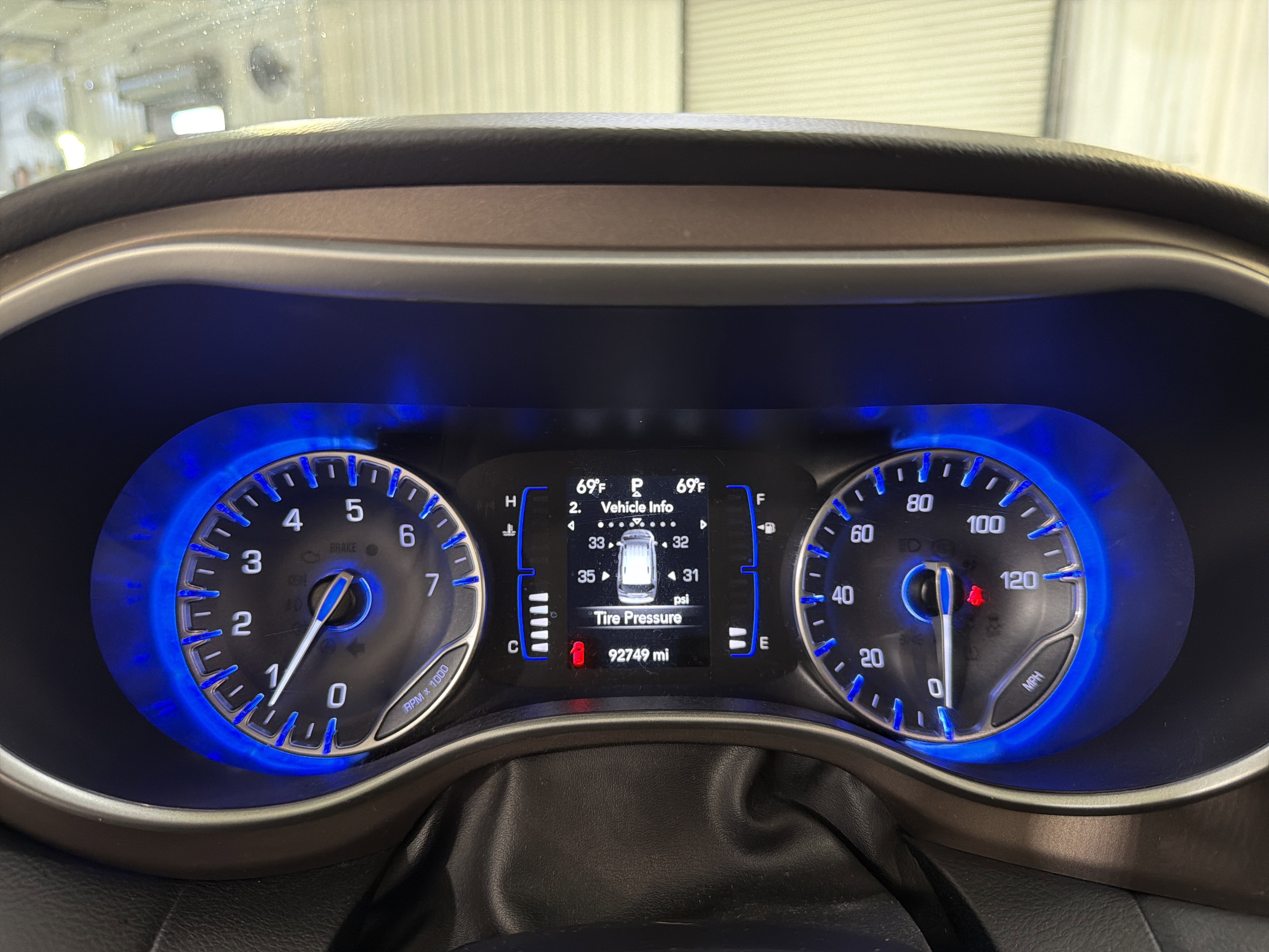 Used 2021 Chrysler Voyager Lxi image 17