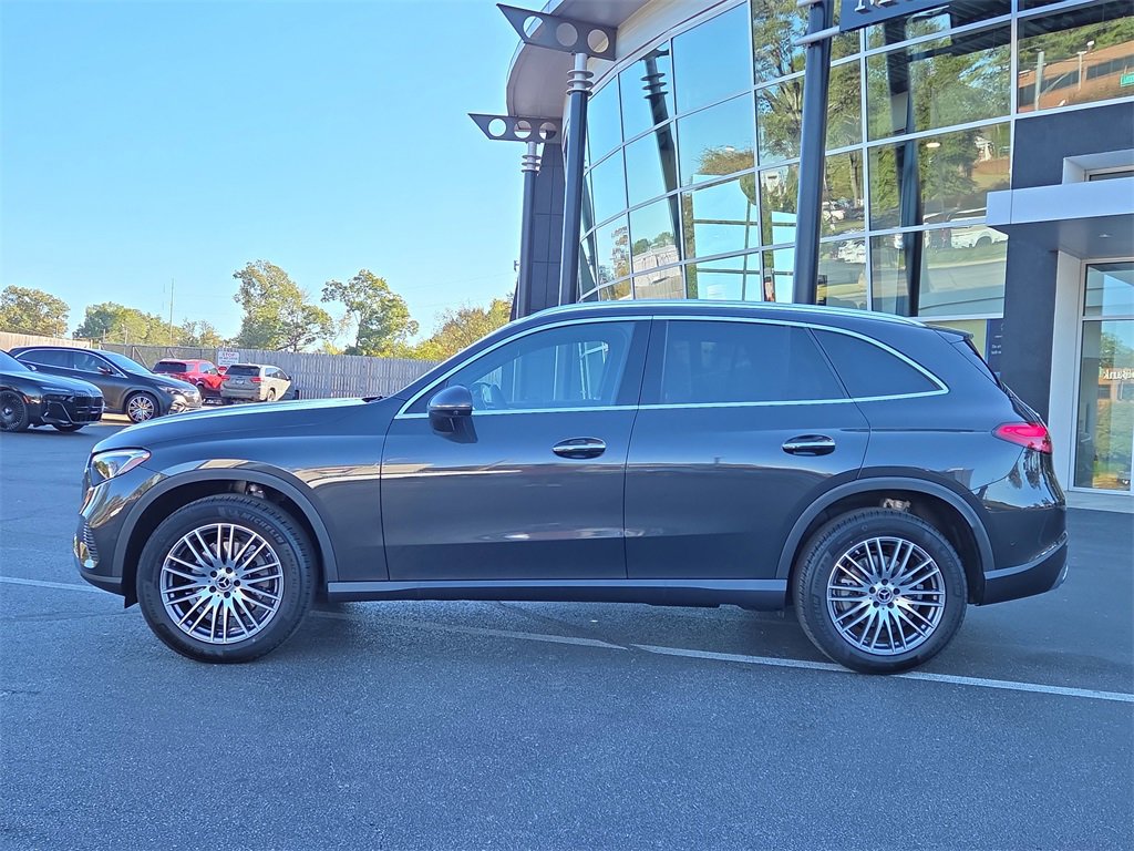 New 2026 Mercedes-Benz GLC 300 4MATIC image 2