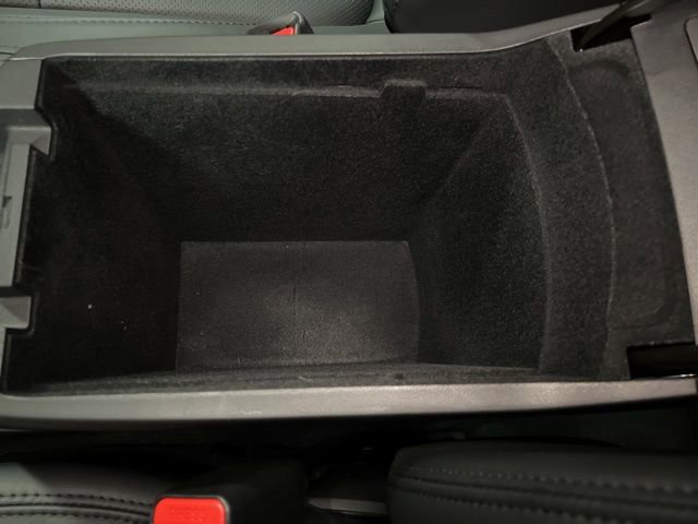 Certified 2025 Subaru Ascent Bronze Edition w/ Onyx Package image 28