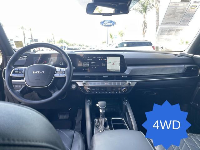 Used 2025 Kia Telluride AWD image 20