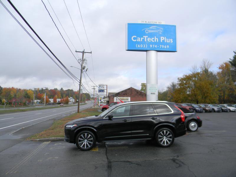 Used 2023 Volvo XC90 B5 Core w/ Protection Package Premier image 9