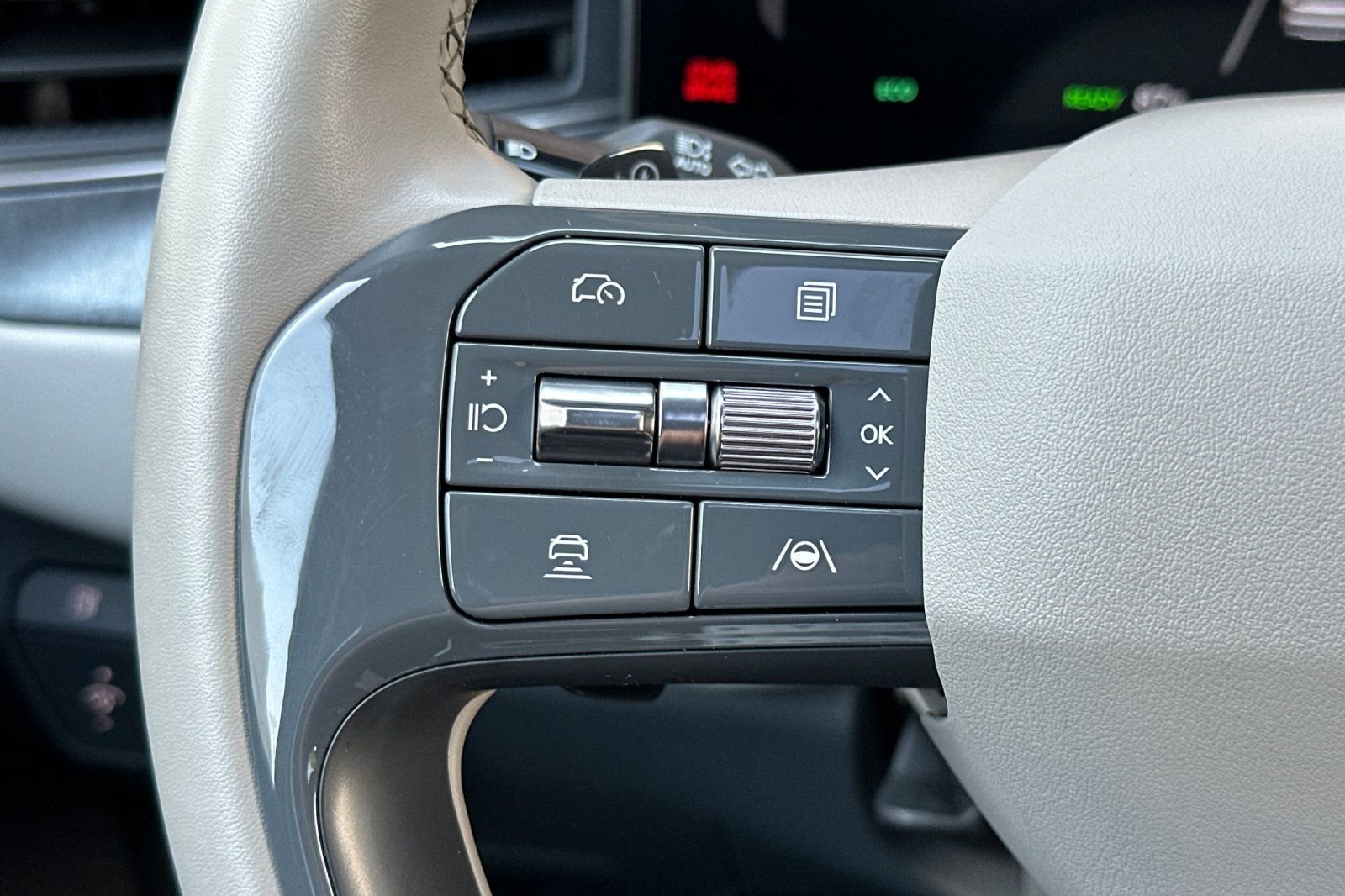 Certified 2024 Kia EV9 Wind AWD/4WD image 28