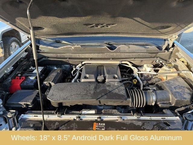 Used 2024 Chevrolet Colorado Z71 w/ Z71 Convenience Package 2 image 33