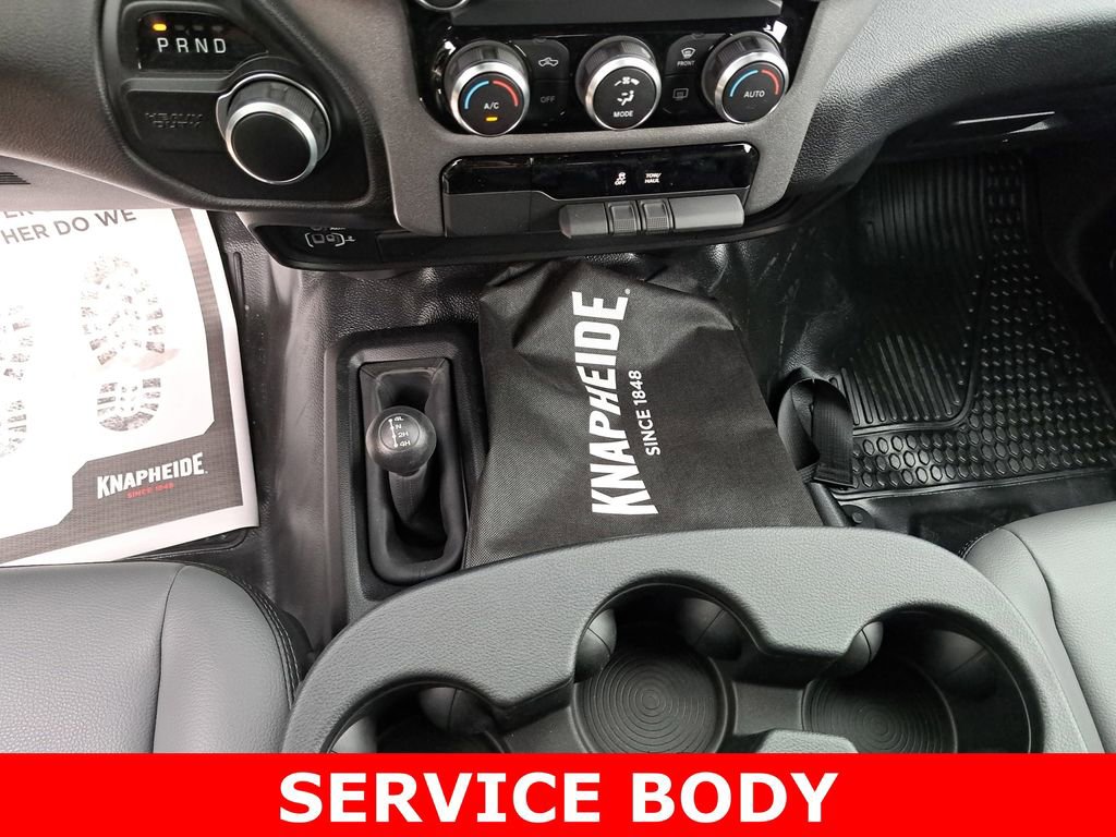 Used 2024 RAM 2500 Tradesman w/ Chrome Appearance Group image 25