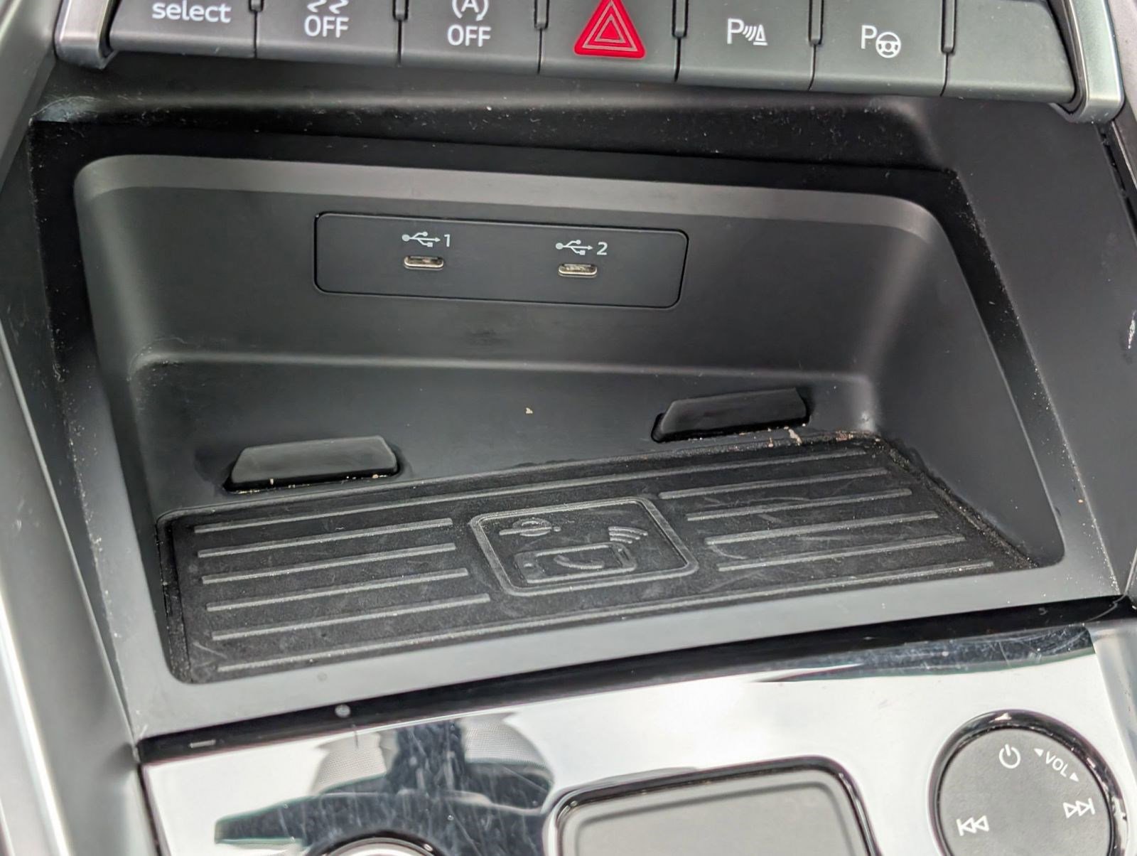 Used 2024 Audi A3 2.0T Premium image 25