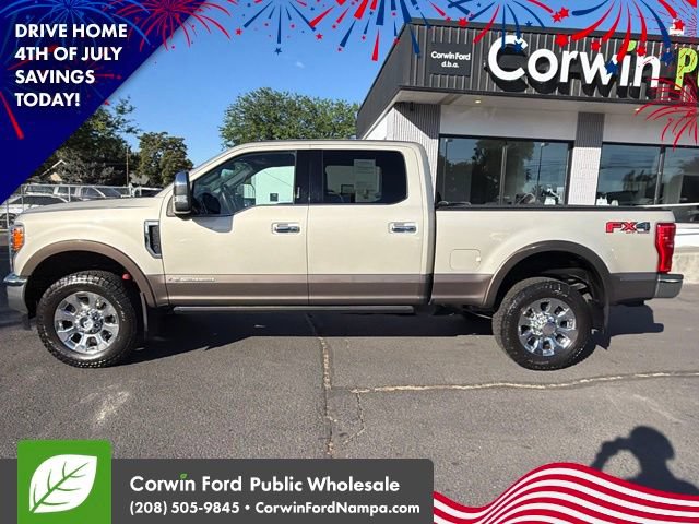 Used 2017 Ford F350 King Ranch w/ King Ranch Ultimate Package AWD/4WD image 8