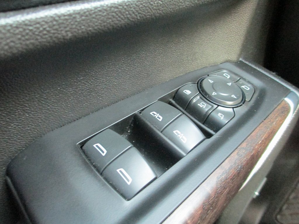 Certified 2022 GMC Sierra 3500 Denali image 29