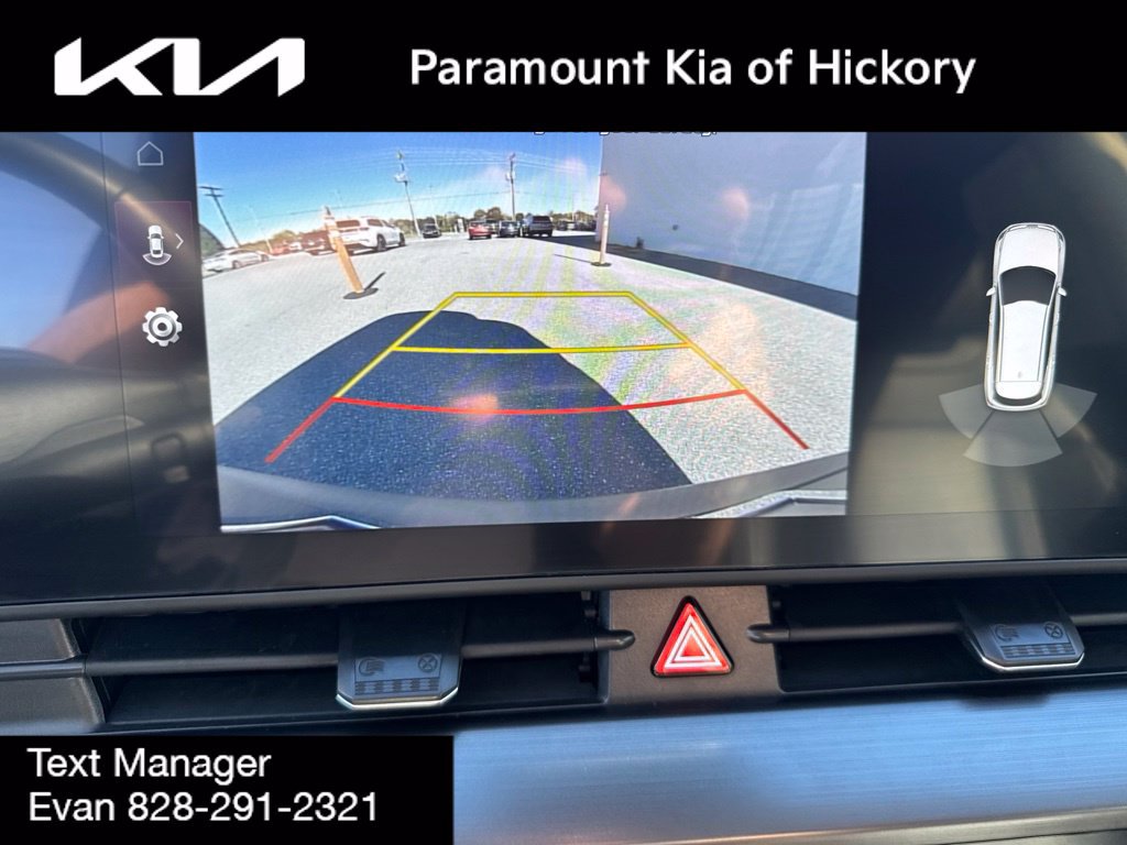 Used 2025 Kia Sportage EX w/ Premium Package FWD image 24
