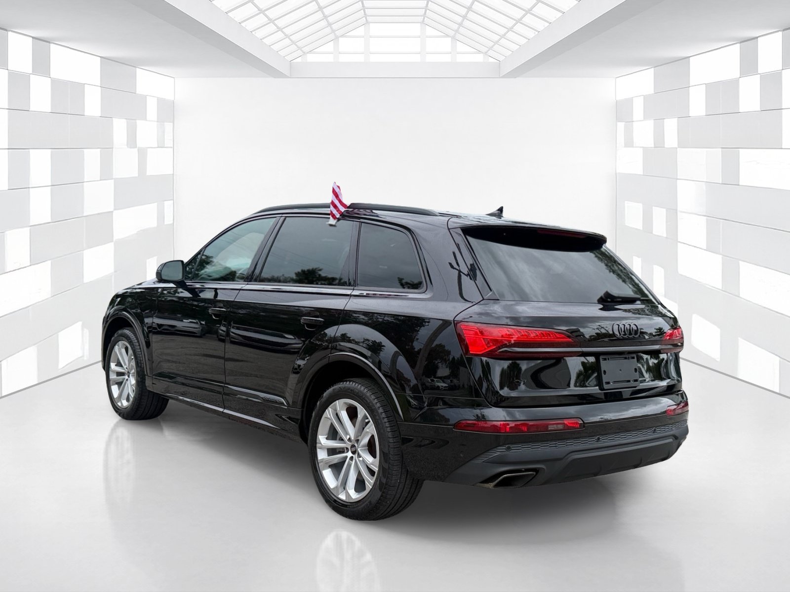 Used 2025 Audi Q7 2.0T Premium Plus w/ Premium Plus Package AWD/4WD image 5