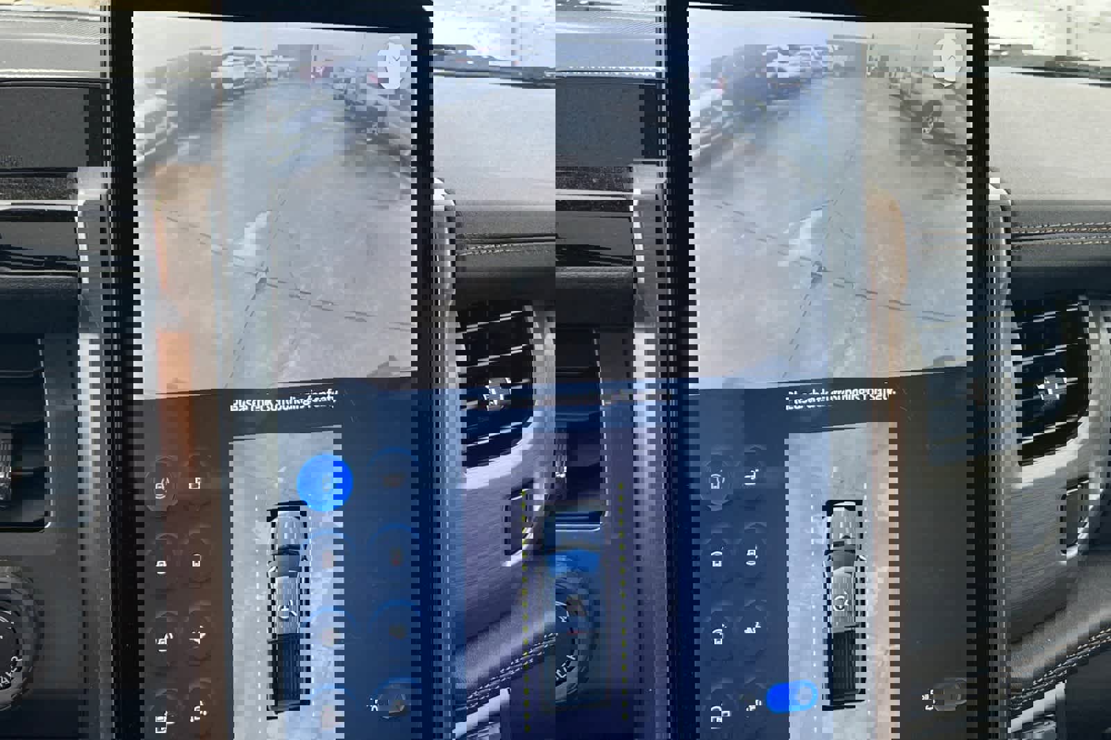 Used 2024 Ford F150 Lightning Lariat image 20