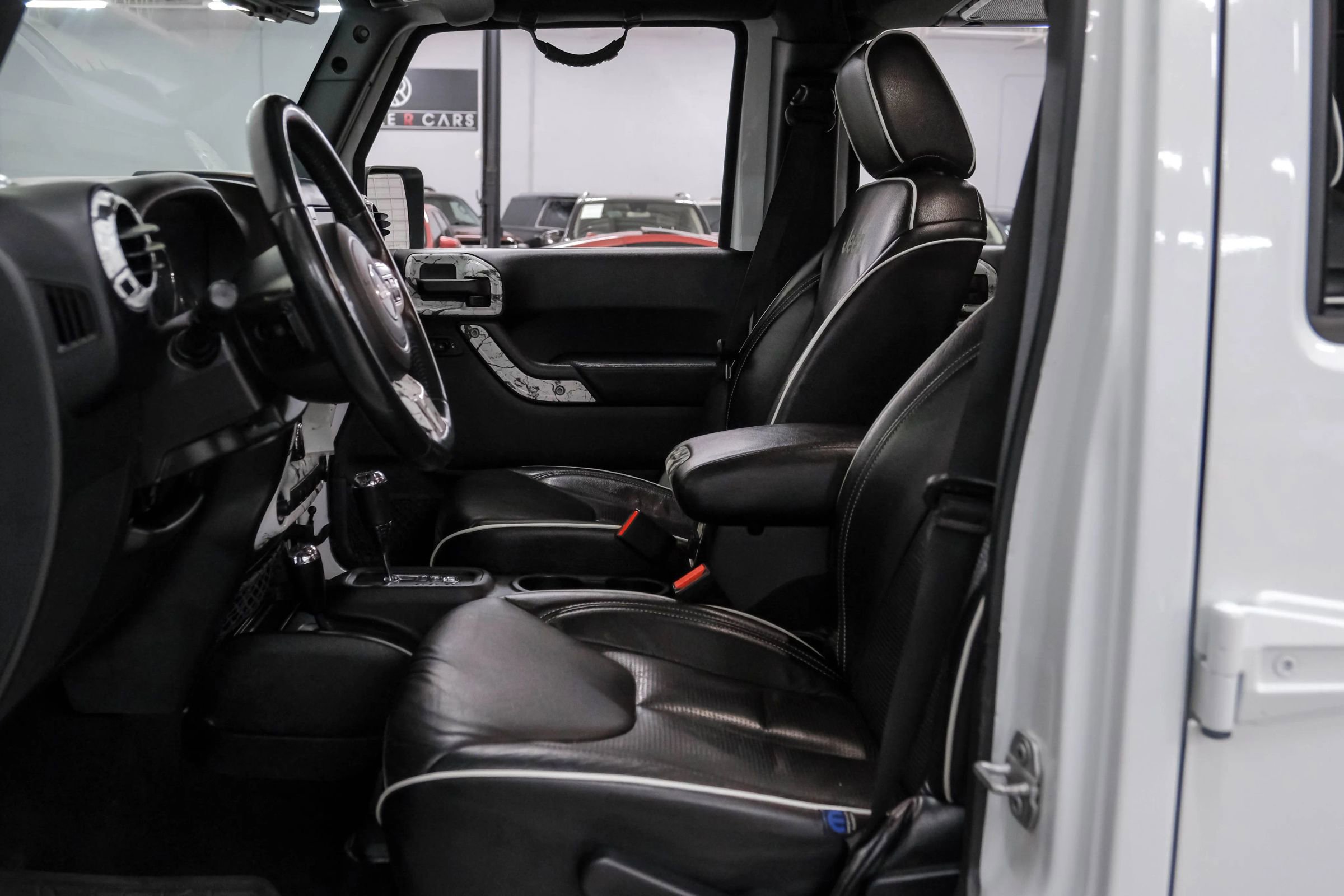 Used 2017 Jeep Wrangler Unlimited Sport image 3