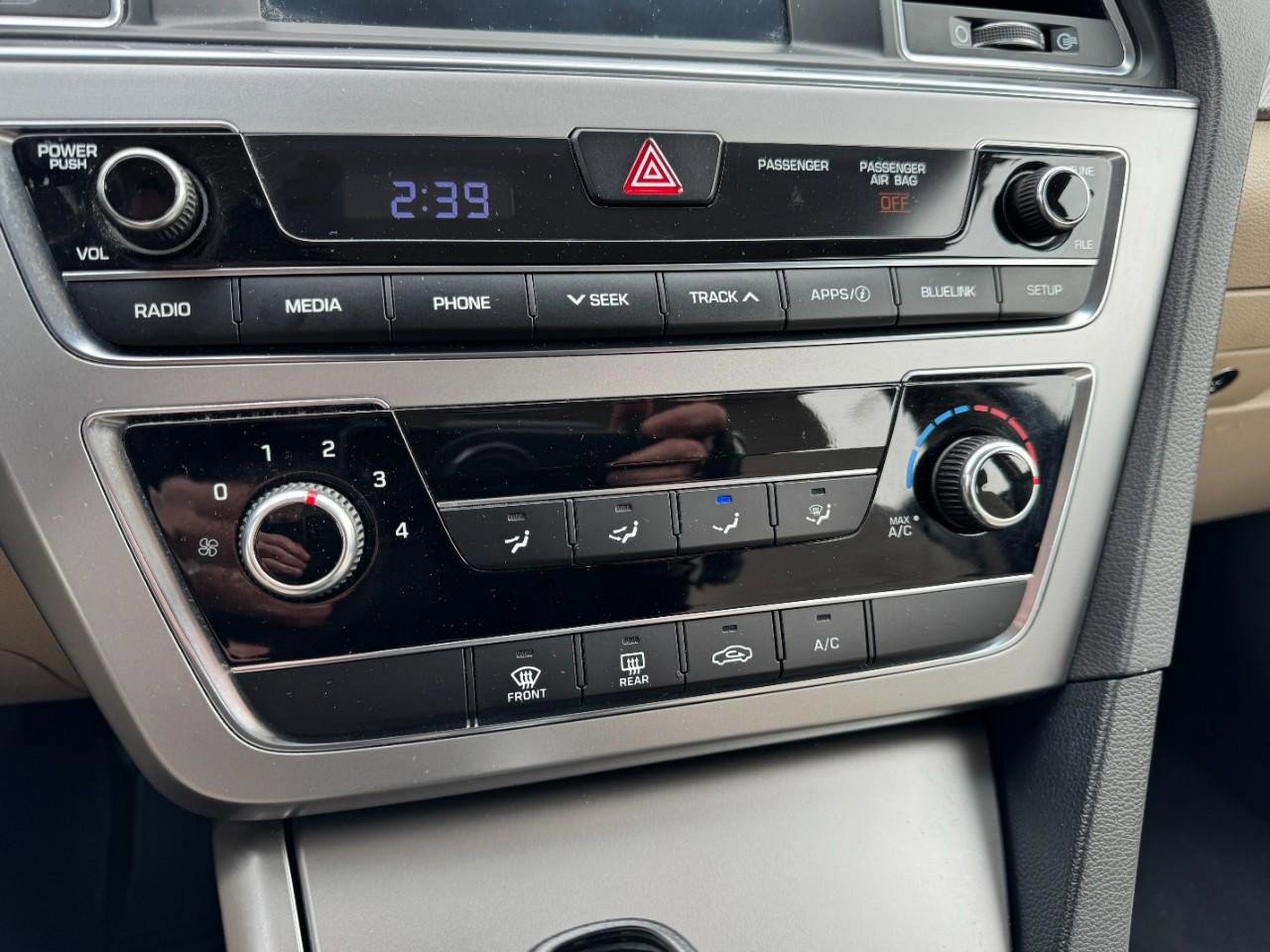 Used 2016 Hyundai Sonata SE w/ Cargo Package image 18