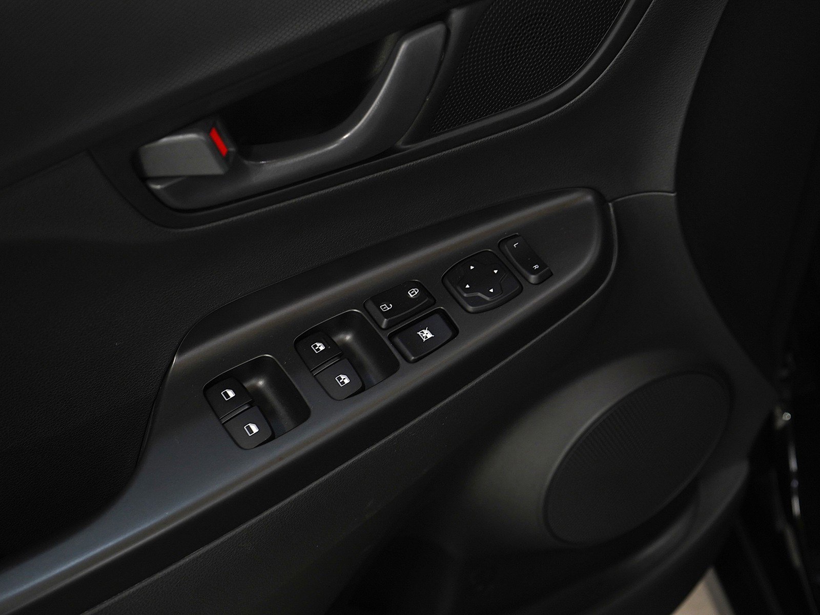 Used 2023 Hyundai Kona SEL w/ Cargo Package image 20