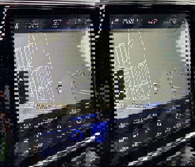 Used 2020 Jeep Grand Cherokee Limited image 18