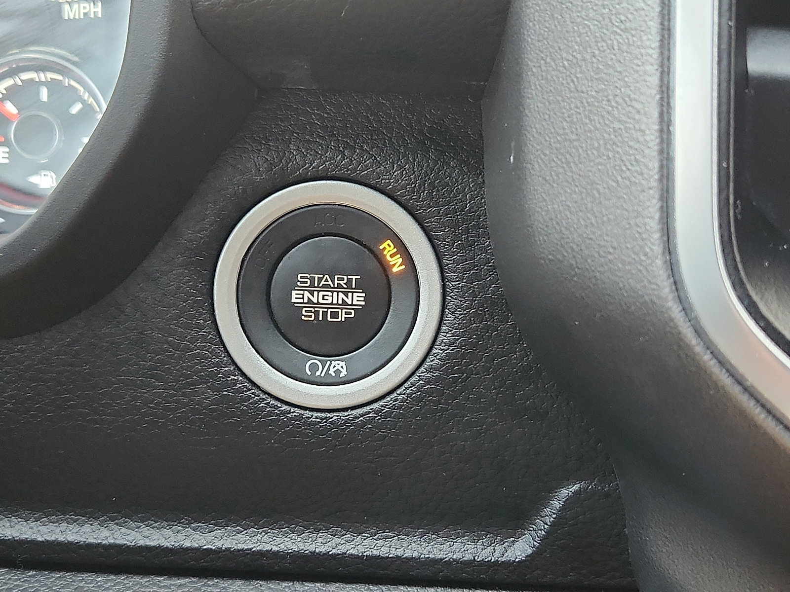 Certified 2022 RAM 1500 Big Horn image 23