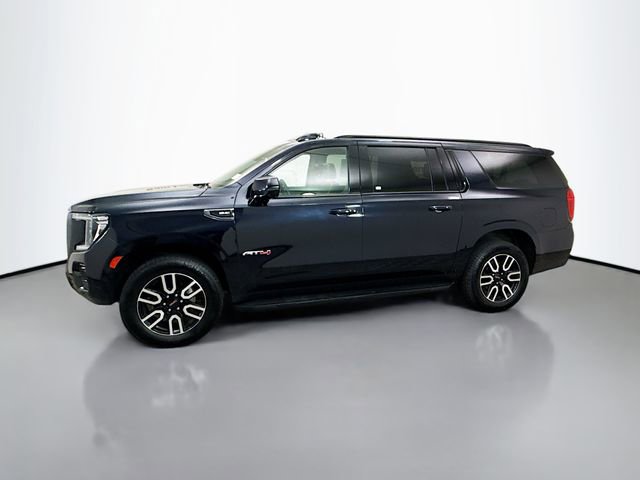 Used 2023 GMC Yukon XL AT4 w/ Technology Package image 5