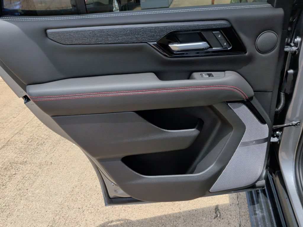 New 2026 GMC Yukon AT4 Ultimate AWD/4WD image 34