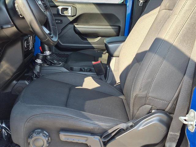 Used 2021 Jeep Wrangler Sport AWD/4WD image 15