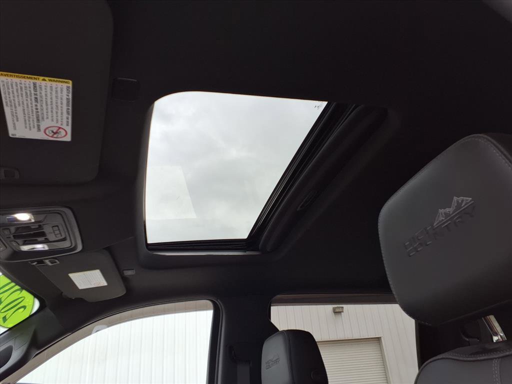 Used 2020 Chevrolet Silverado 2500 High Country w/ Z71 Off-Road Package image 23