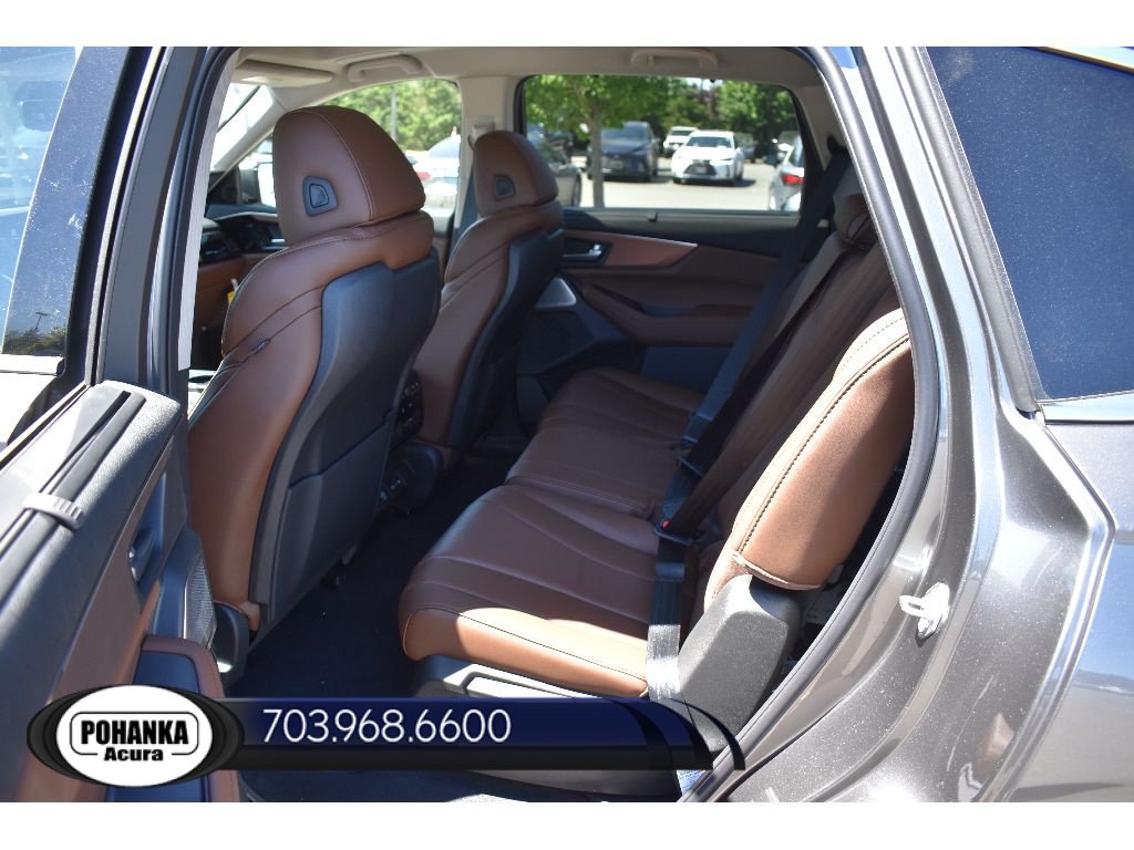 New 2026 Acura MDX w/ Technology Package AWD/4WD image 32