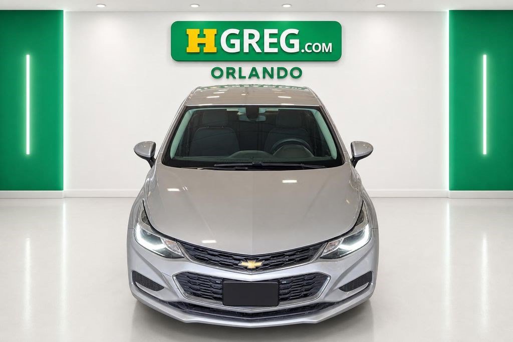 Used 2017 Chevrolet Cruze LT FWD image 2