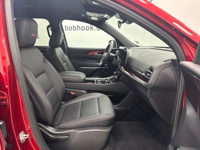 Used 2024 Chevrolet Traverse Z71 w/ LPO, Floor Liner Package AWD/4WD image 32