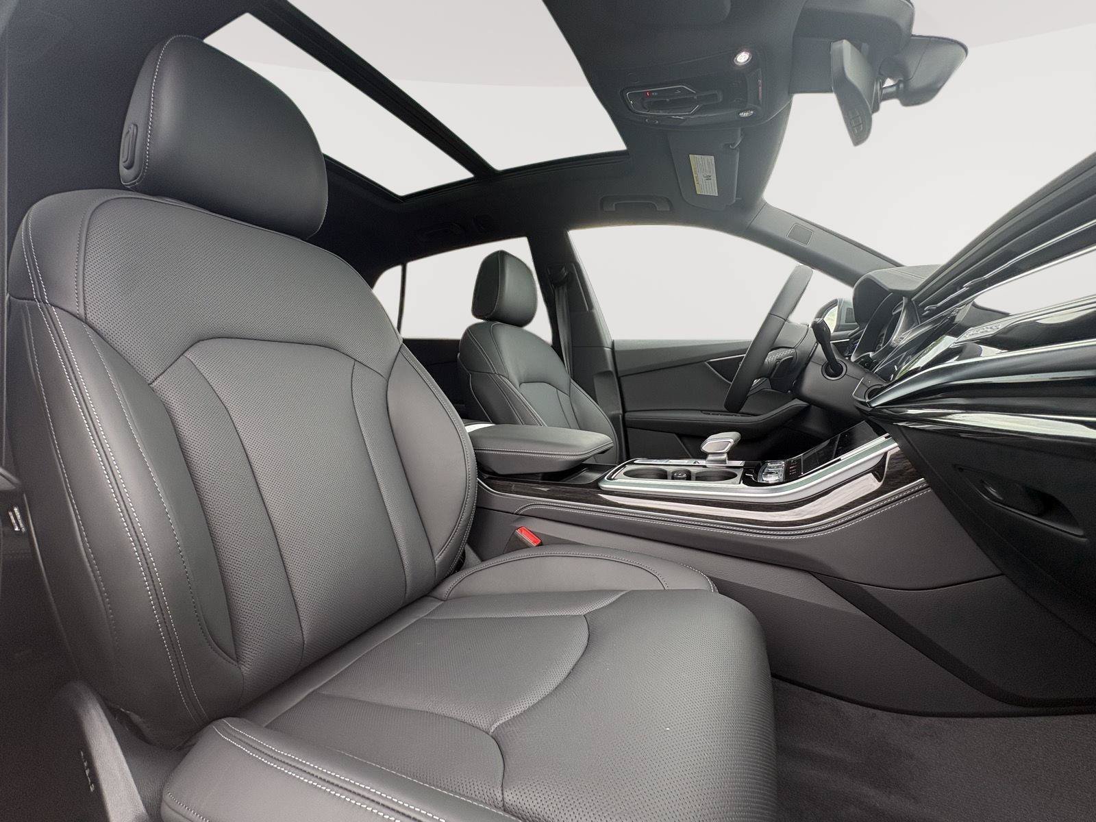 New 2026 Audi Q8 Prestige AWD/4WD image 25