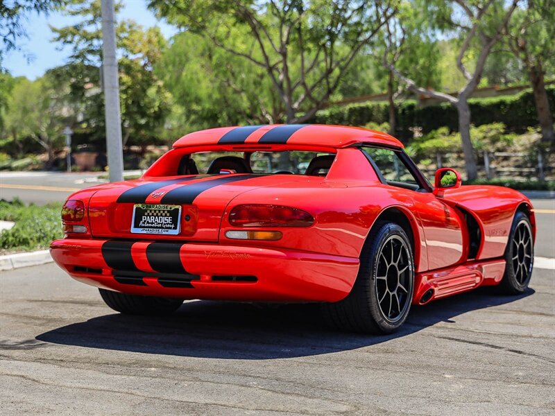 Used 1994 Dodge Viper RT/10 RWD image 5