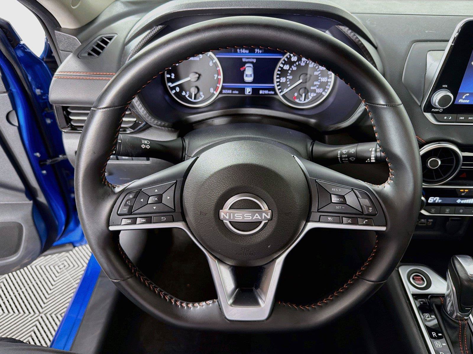Used 2025 Nissan Sentra SR FWD image 3
