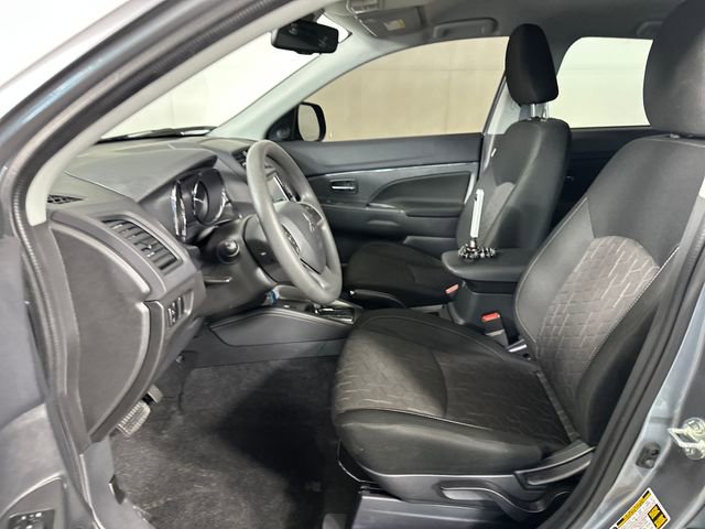 Used 2024 Mitsubishi Outlander Sport ES image 11