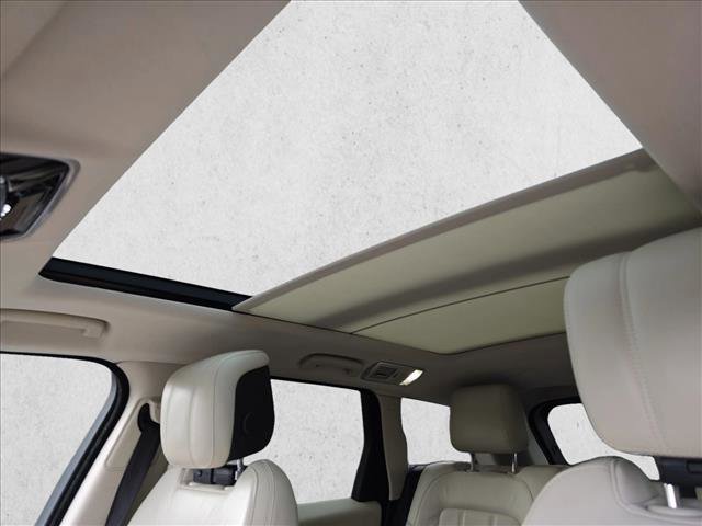 Used 2018 Land Rover Range Rover Sport HSE image 30