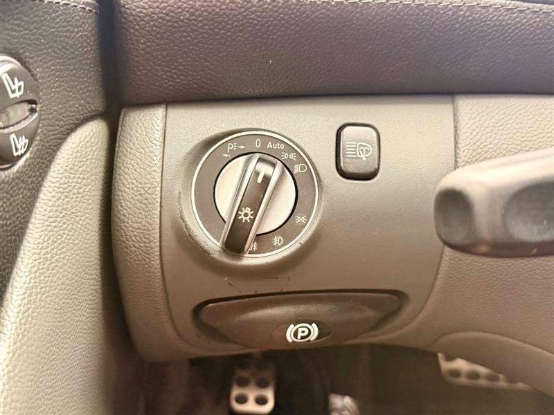 Used 2005 Mercedes-Benz SL 500 image 27
