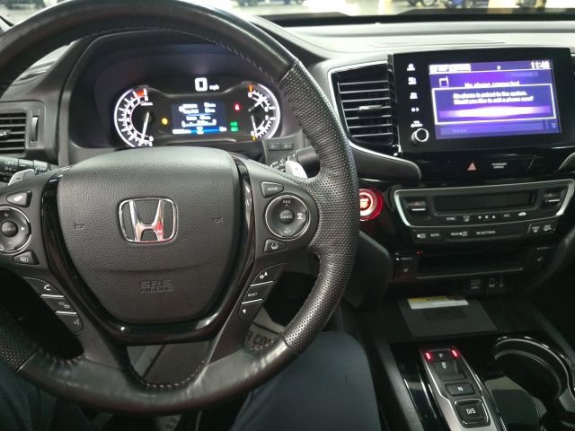 Used 2022 Honda Ridgeline Black Edition image 17