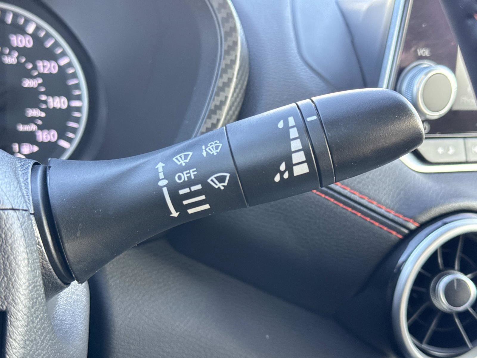 Used 2025 Nissan Sentra SR image 10