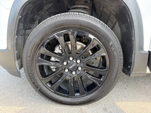 Used 2022 GMC Acadia SLE w/ Elevation Edition FWD image 31