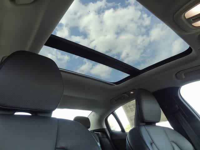 Used 2024 Volvo S60 B5 Plus FWD image 15