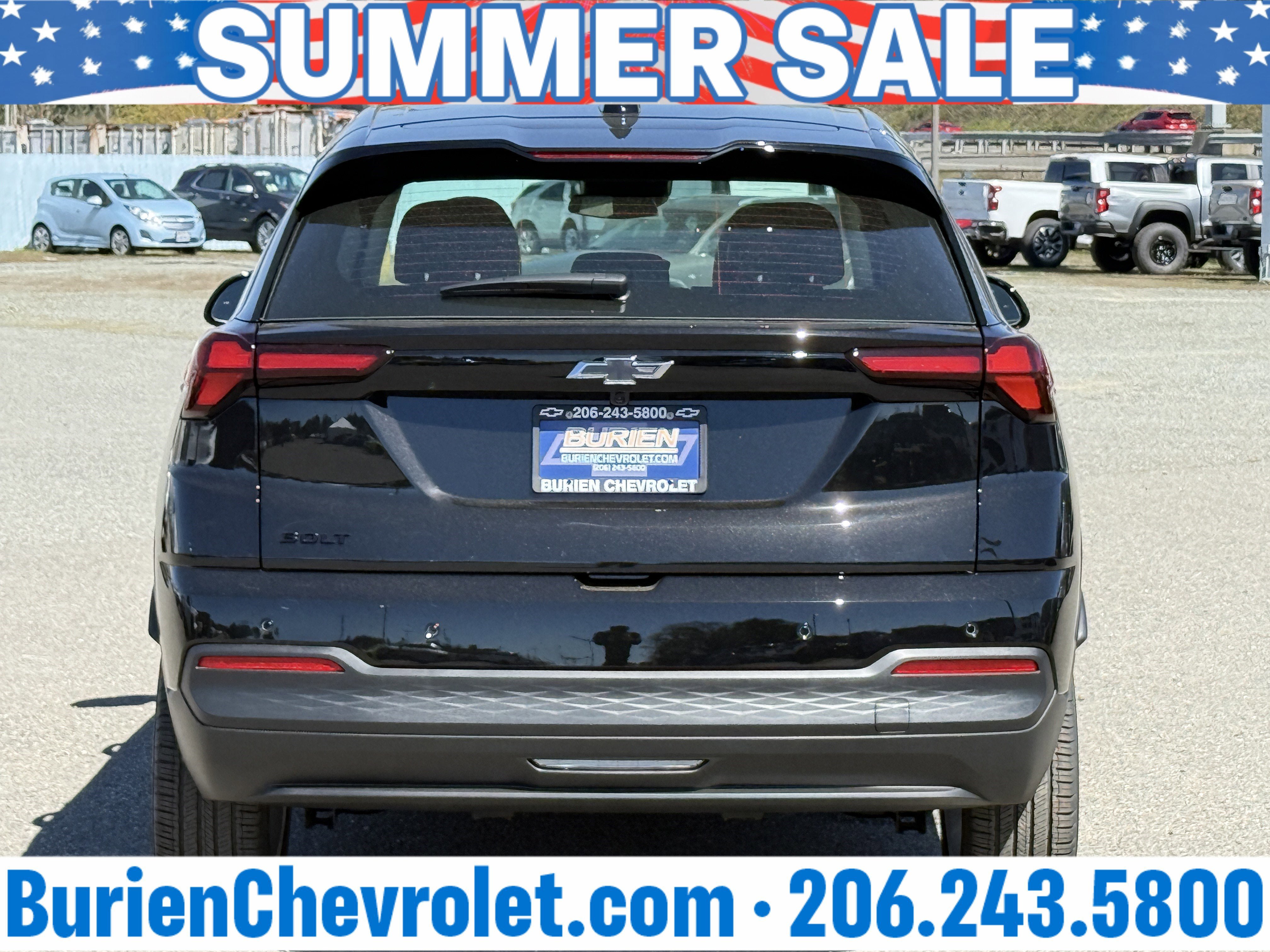 New 2027 Chevrolet Bolt LT w/ Comfort Package FWD image 4